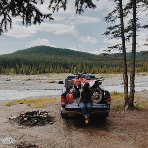 Meet your Posher, Cassandra